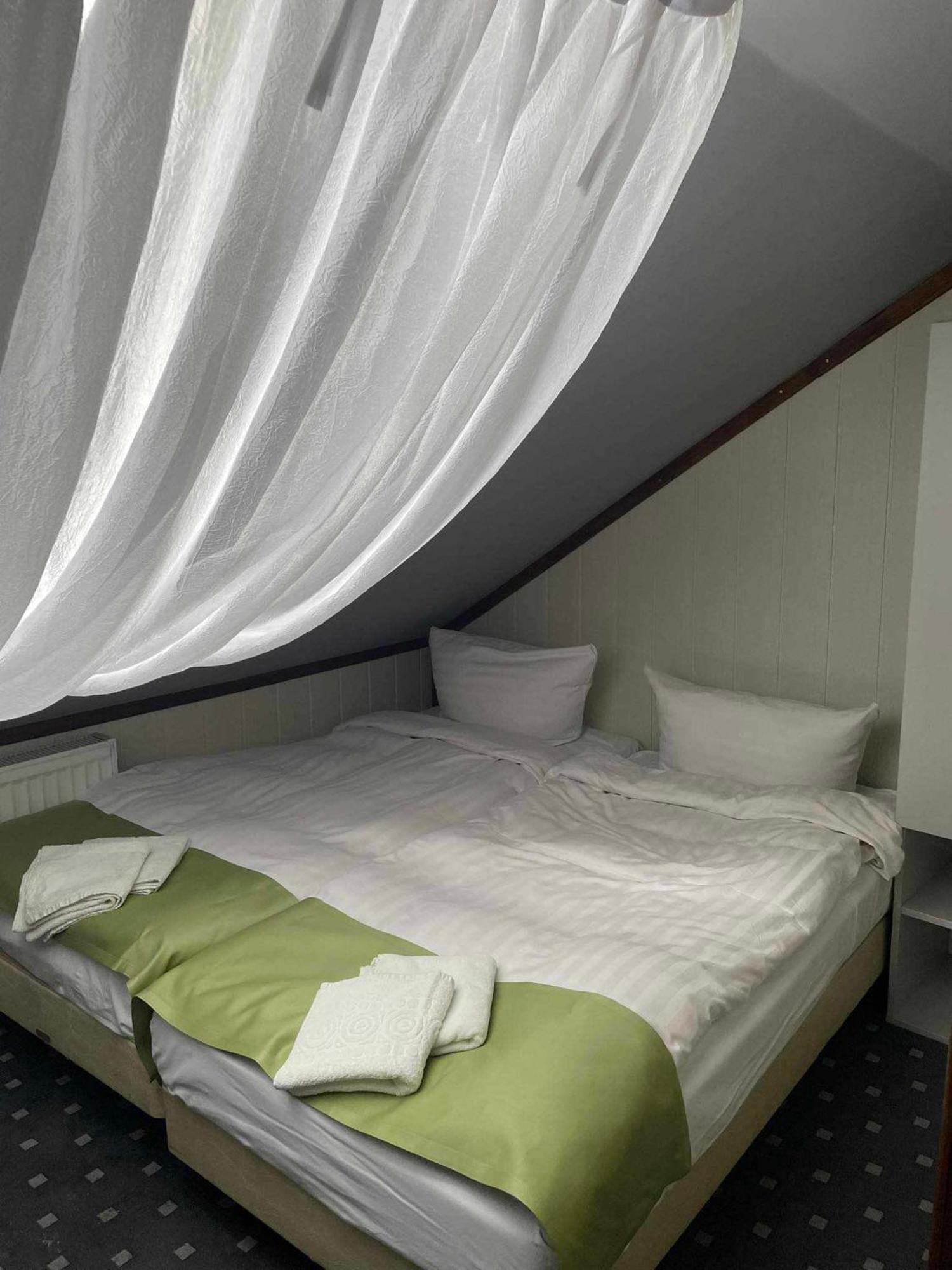 Hotel Keszyca Lesna מראה חיצוני תמונה